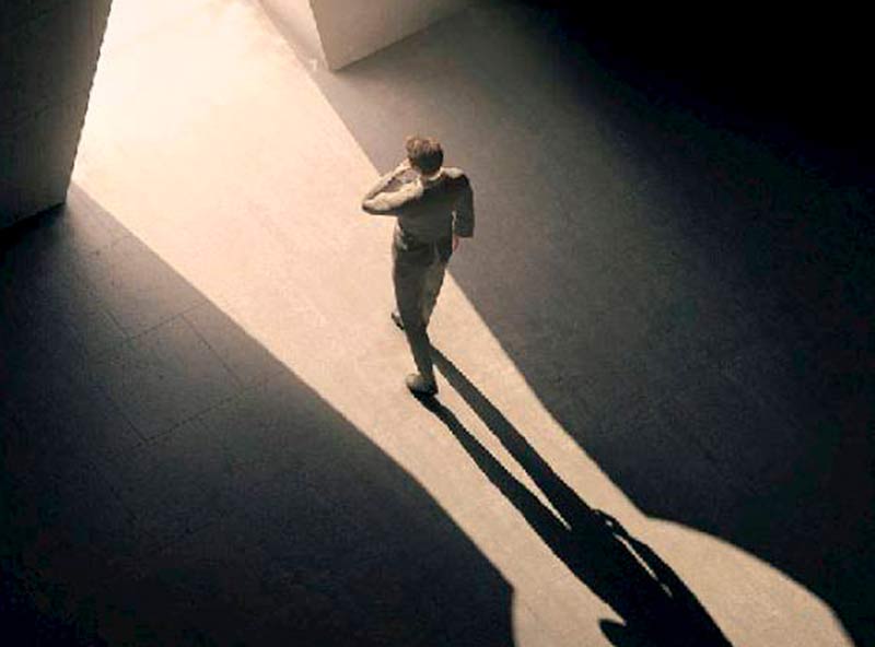 Рецензия на книгу Михаила Хазина "Воспоминания о будущем..."